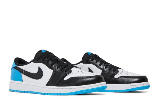 Jordan 1 Retro Low OG en negro y azul celeste