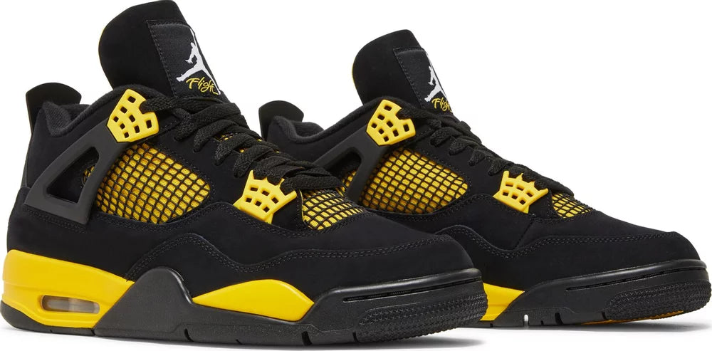 Air Jordan 4 Retro "Thunder (2023)"