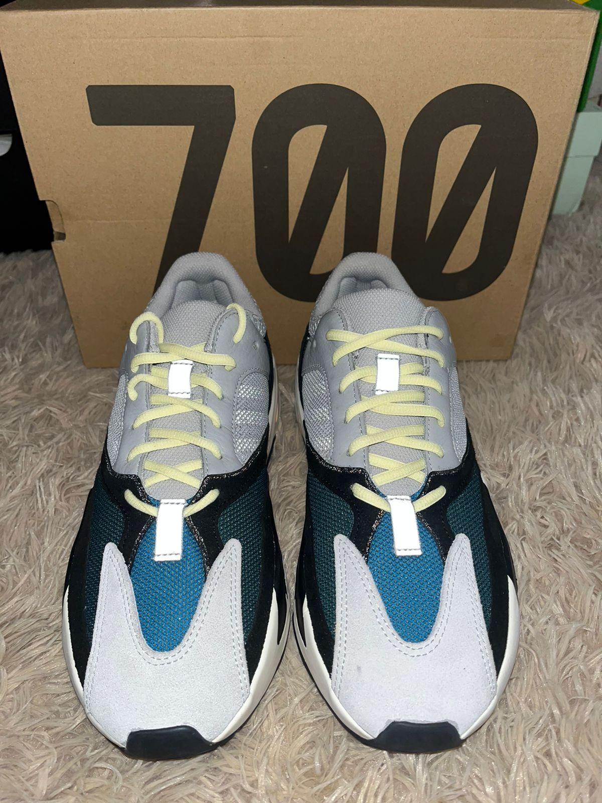 Adidas yeezy runner boost 700 best sale