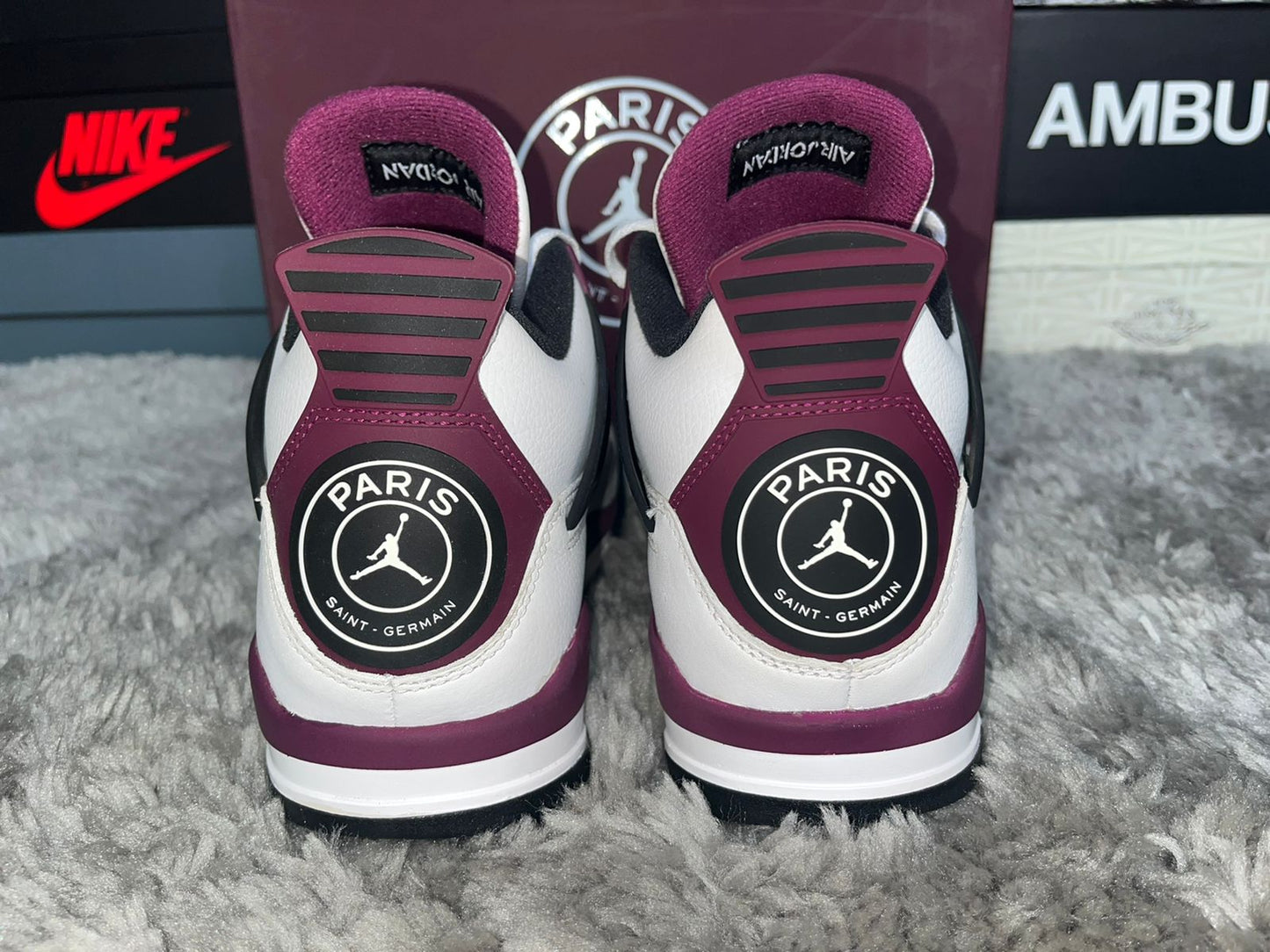 Air Jordan 4 x Paris Saint-Germain "Bordeaux"