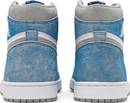 Air Jordan 1 Retro High OG "Hyper Royal"