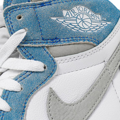 Air Jordan 1 Retro High OG "Hyper Royal"