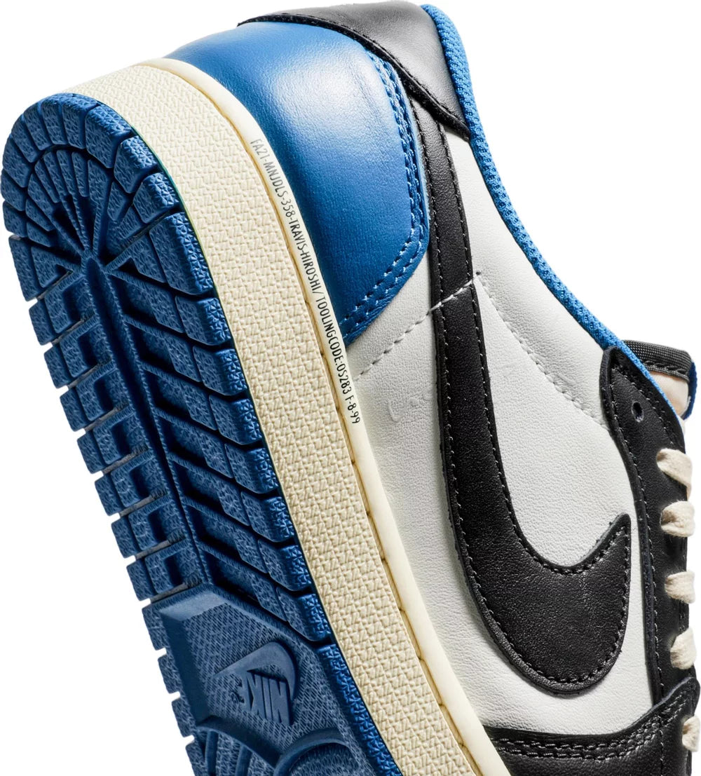 Jordan 1 Retro Low OG SPFragment x Travis Scott