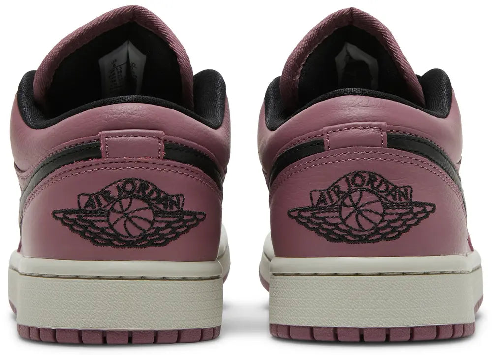 Wmns Air Jordan 1 Low SE "Light Mulberry"