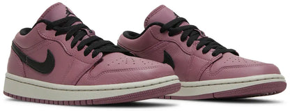 Wmns Air Jordan 1 Low SE "Light Mulberry"