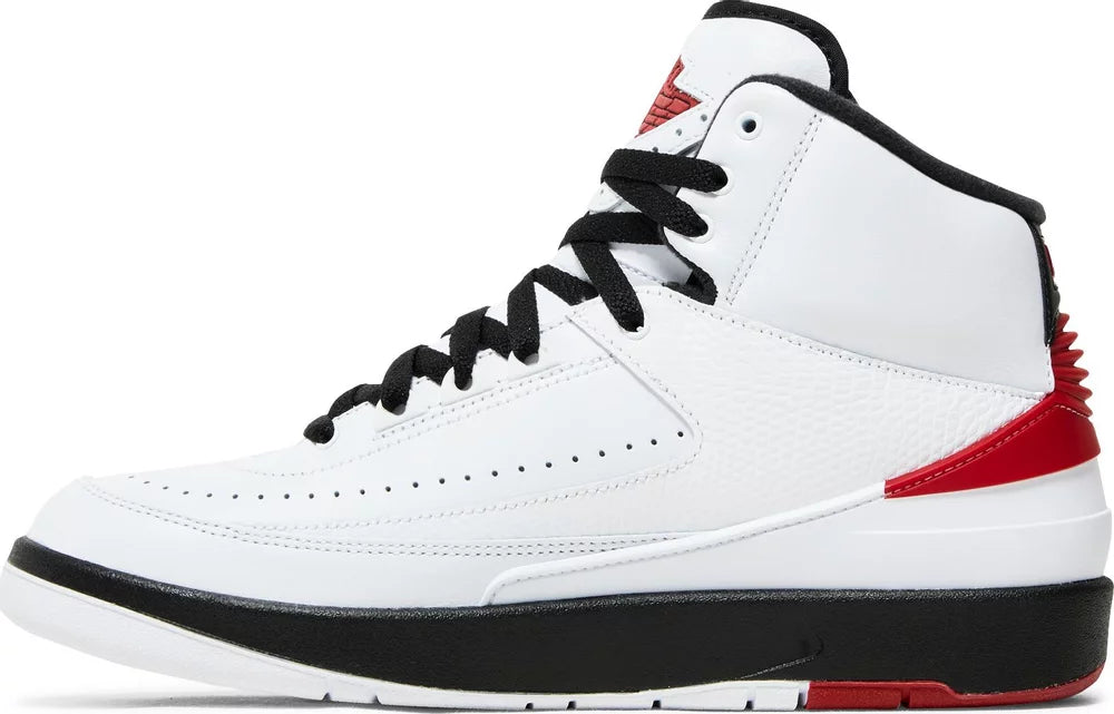 Air Jordan 2 Retro OG "Chicago (2022)"