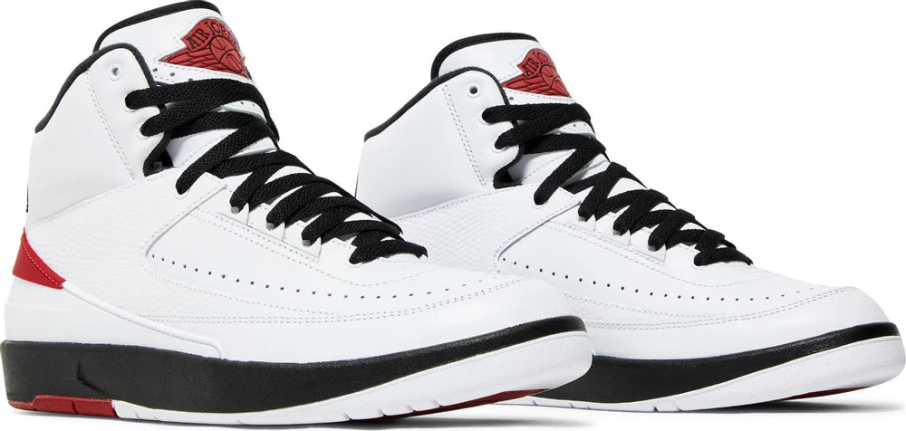 Air Jordan 2 Retro OG "Chicago (2022)"