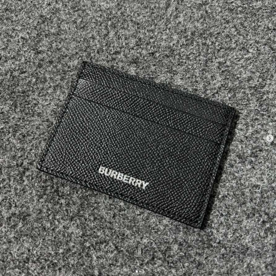 Tarjetero Burberry Logo "Black"